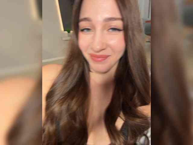 VictoriaBix webcam