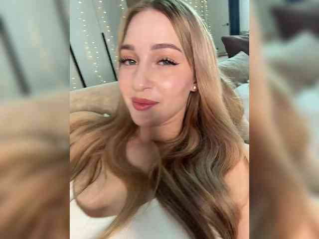 VictoriaBix webcam