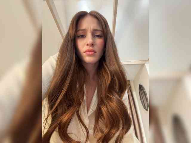 VictoriaBix webcam
