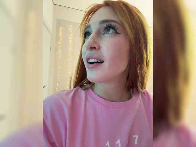 VictoriaBix webcam