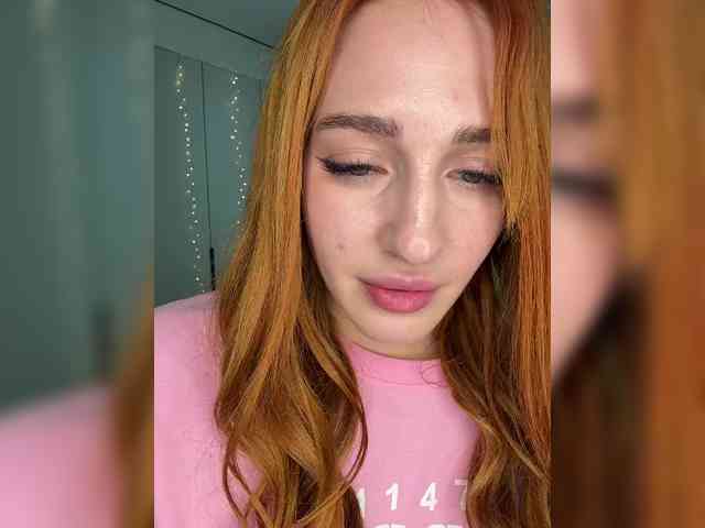 VictoriaBix webcam