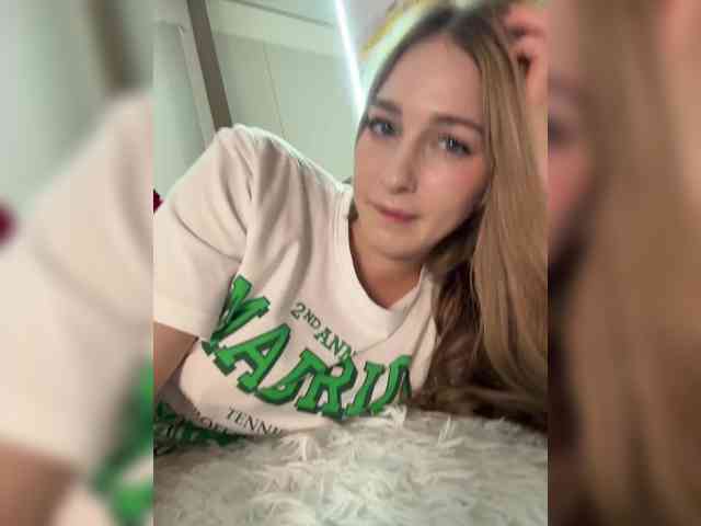 VictoriaBix webcam