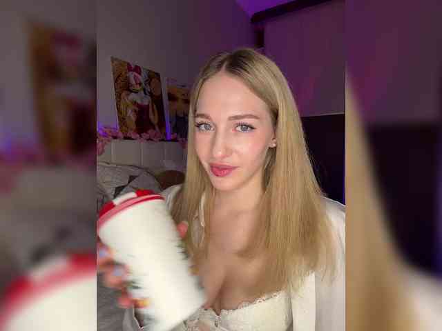 ArinaSmile Live Webcam on BongaCams