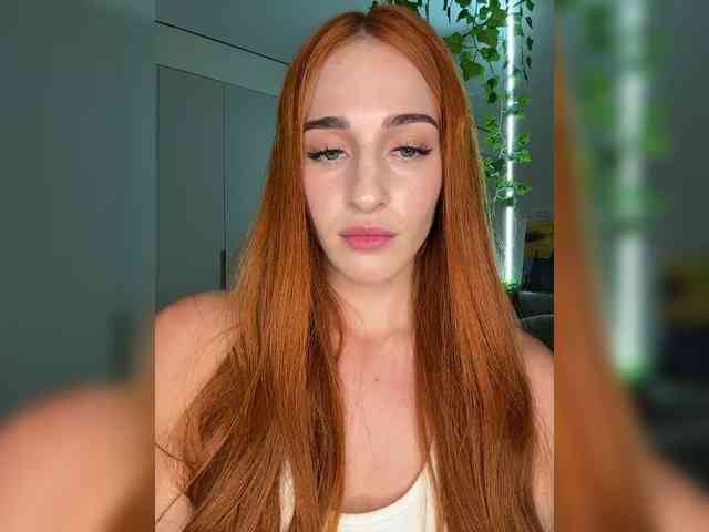 VictoriaBix webcam