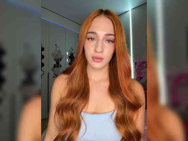VictoriaBix webcam