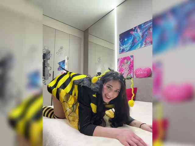 VictoriaBix webcam