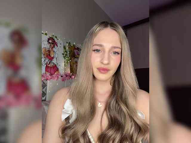 VictoriaBix webcam
