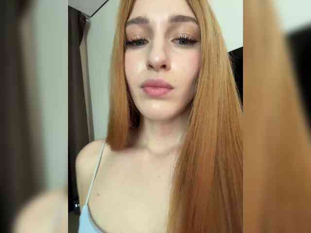 VictoriaBix webcam