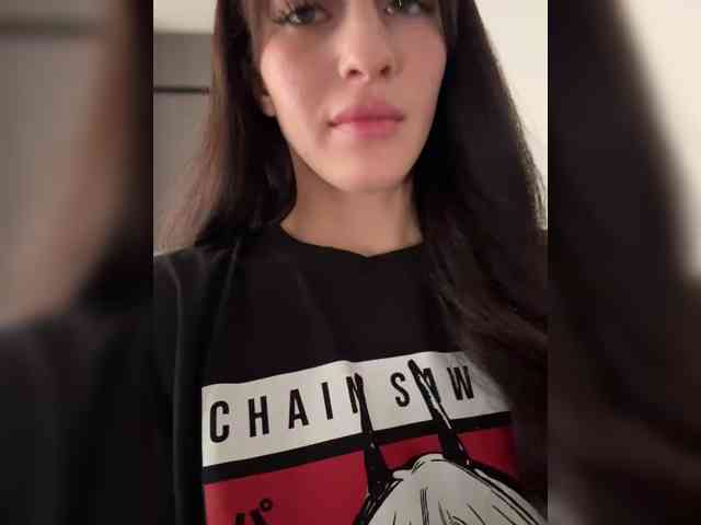 Model: VictoriaBix