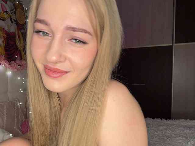 VictoriaBix webcam