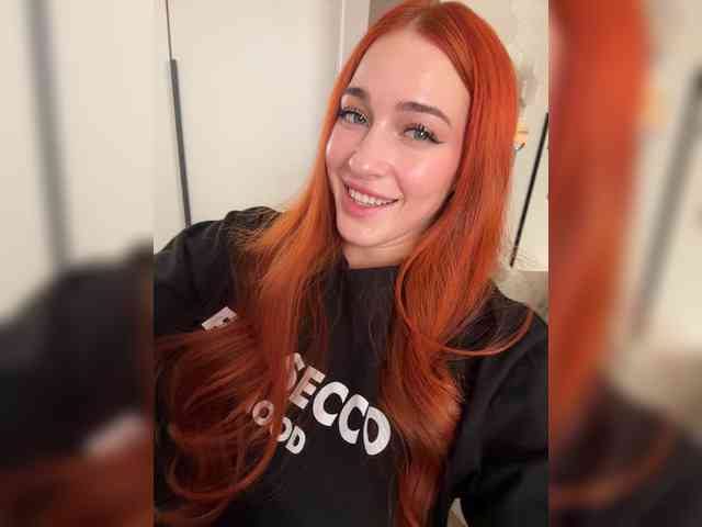 VictoriaBix webcam