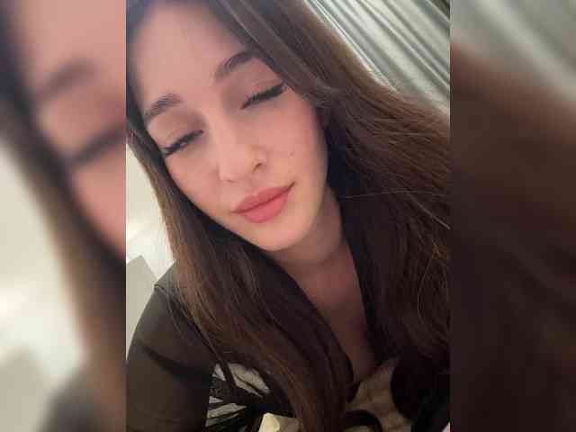 VictoriaBix webcam