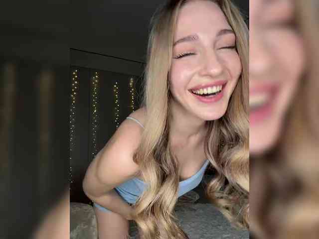VictoriaBix webcam
