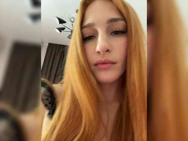 VictoriaBix webcam