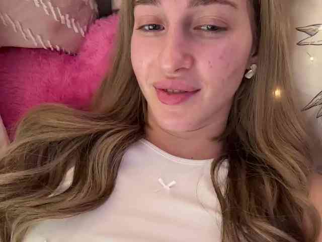 ArinaSmile Live Webcam on BongaCams