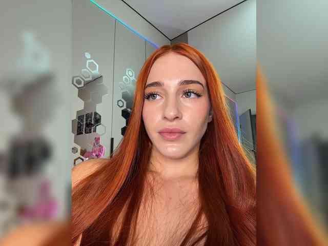 VictoriaBix webcam