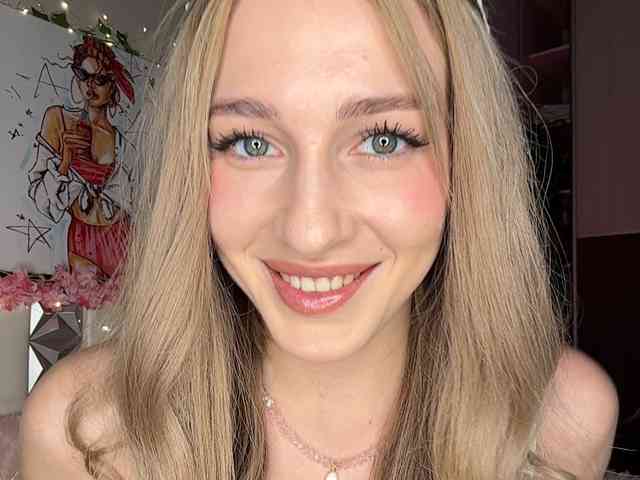 VictoriaBix webcam