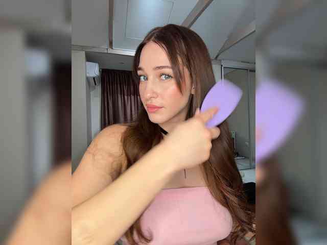 VictoriaBix webcam