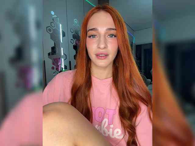 VictoriaBix webcam