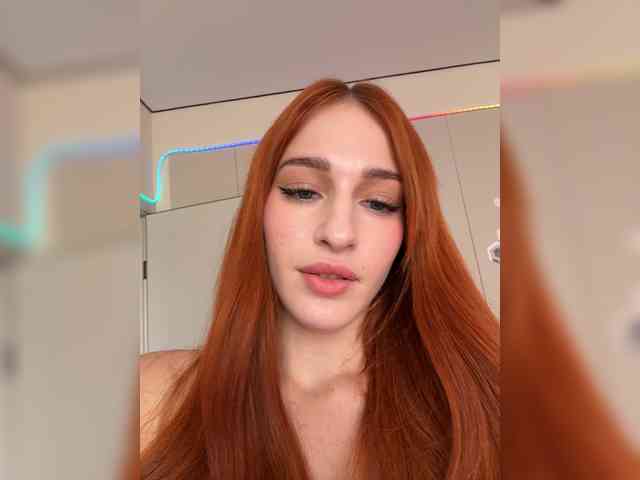 VictoriaBix webcam