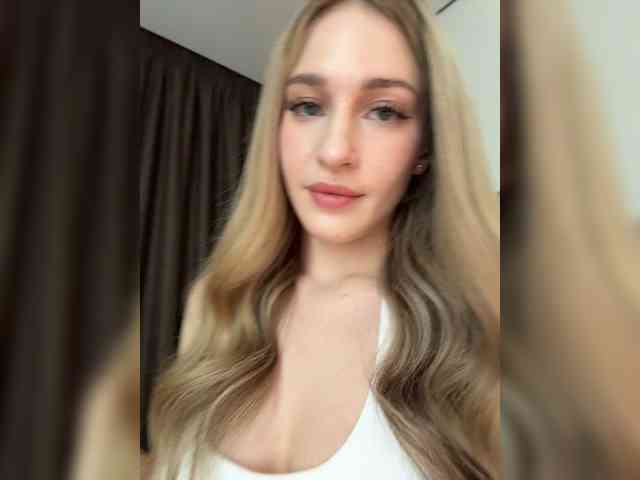 VictoriaBix webcam