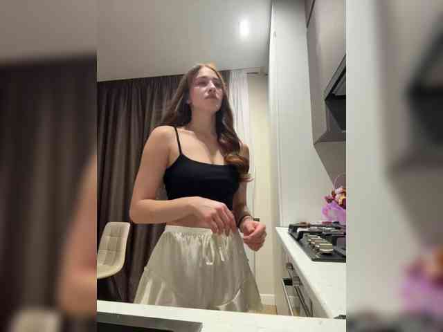 VictoriaBix webcam