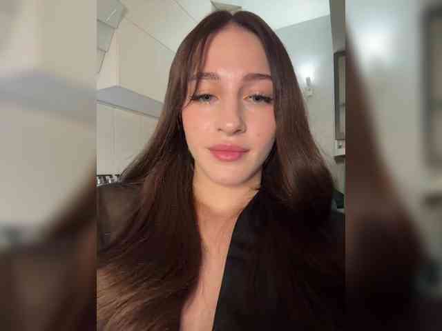 VictoriaBix webcam
