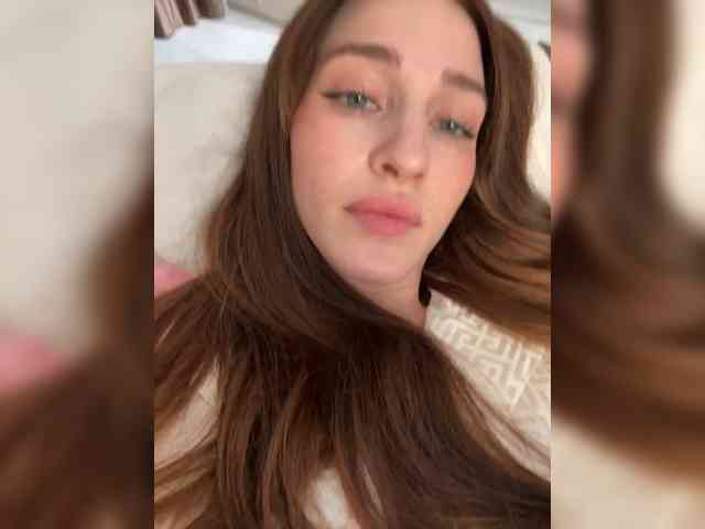 VictoriaBix webcam