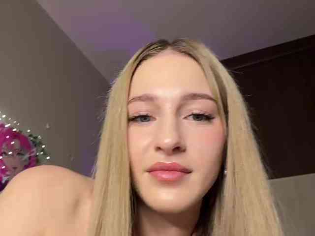 VictoriaBix webcam