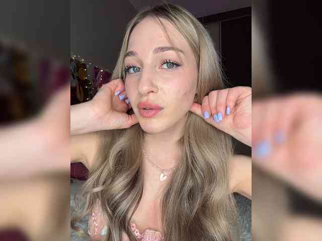 VictoriaBix webcam