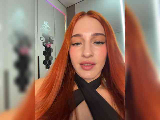 VictoriaBix webcam
