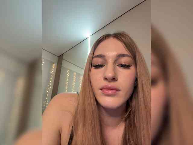 Model: VictoriaBix