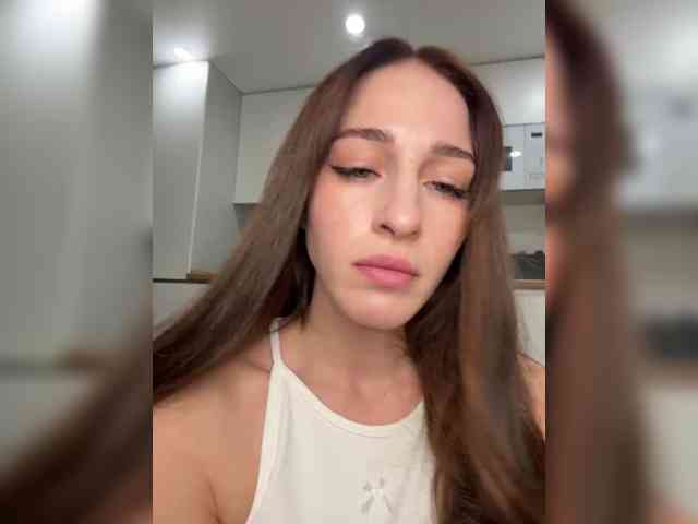 VictoriaBix webcam