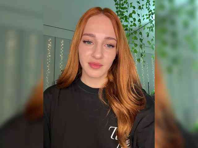VictoriaBix webcam