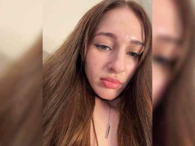 VictoriaBix webcam