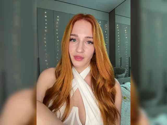 VictoriaBix webcam