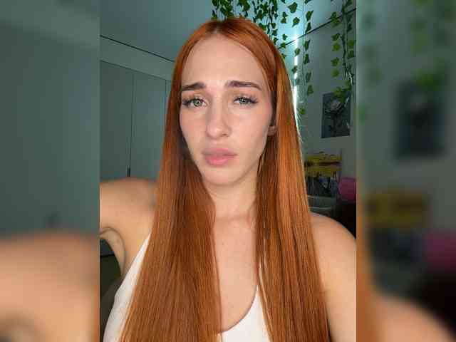 VictoriaBix webcam
