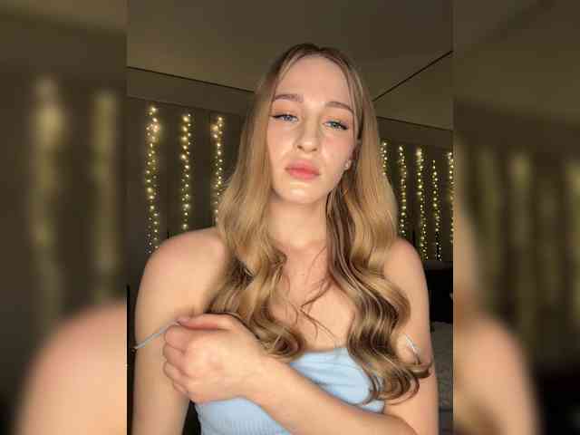 VictoriaBix webcam