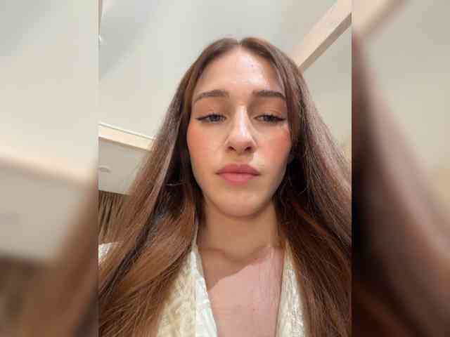 VictoriaBix webcam