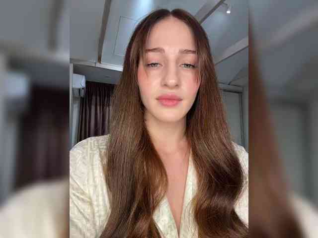 VictoriaBix webcam