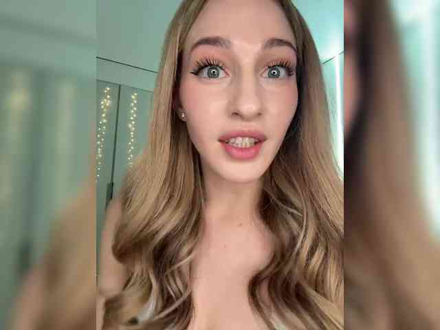 ArinaSmile ArinaSmile