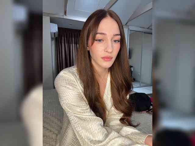 VictoriaBix webcam