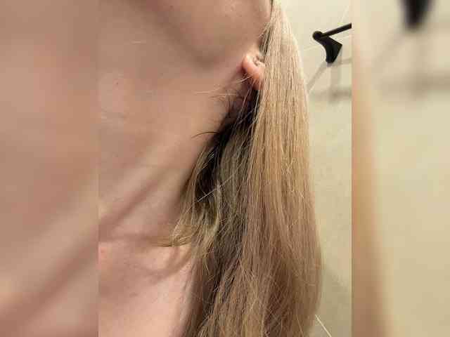 VictoriaBix webcam
