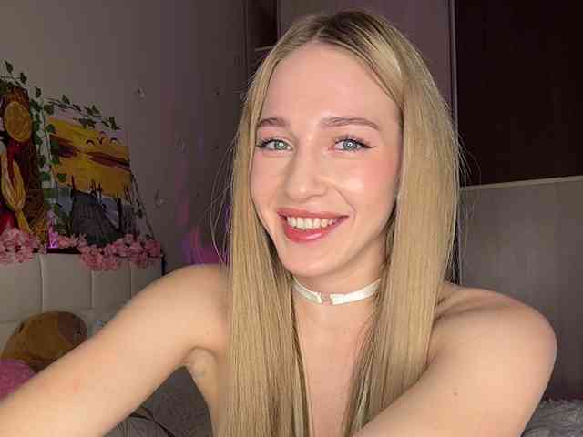 VictoriaBix webcam