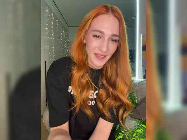 VictoriaBix webcam