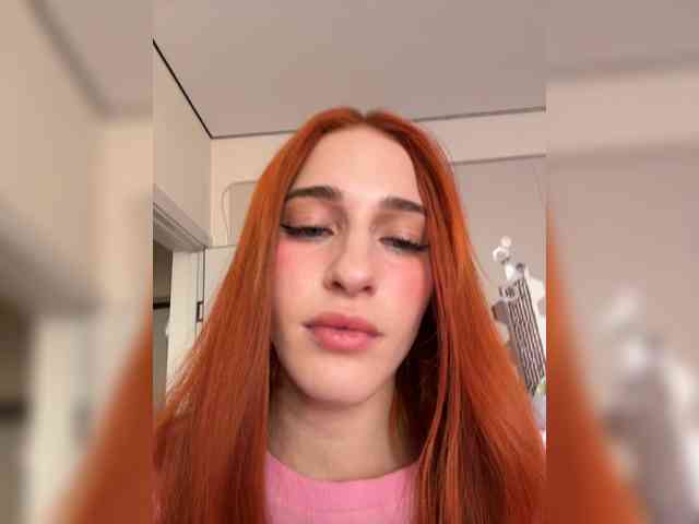 VictoriaBix webcam