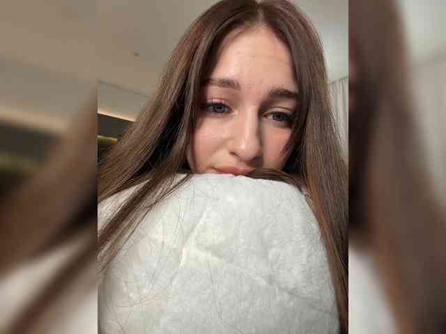 VictoriaBix webcam