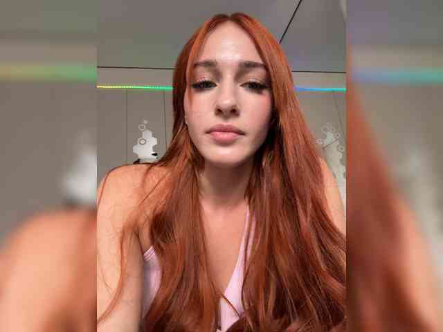 VictoriaBix webcam