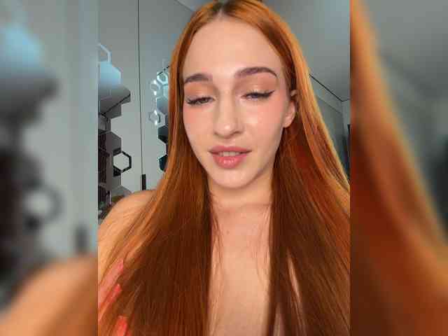 VictoriaBix webcam