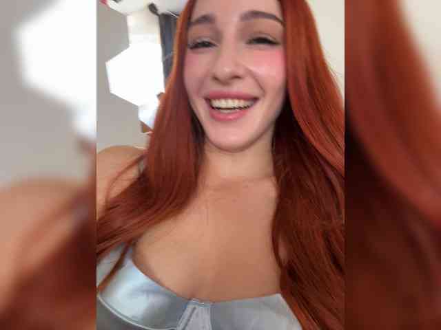 VictoriaBix webcam